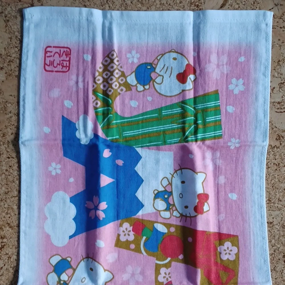 Hello Kitty all cotton Japan towel, NWT